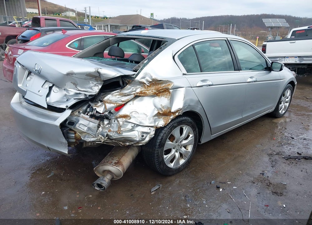 2010 HONDA ACCORD 3.5 EX-L VIN: 1HGCP3F89AA030084