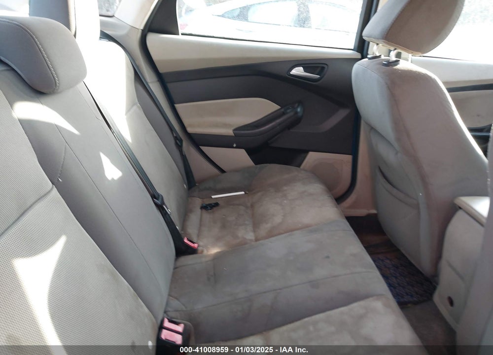 2014 FORD FOCUS VIN: 1FADP3F26EL179549