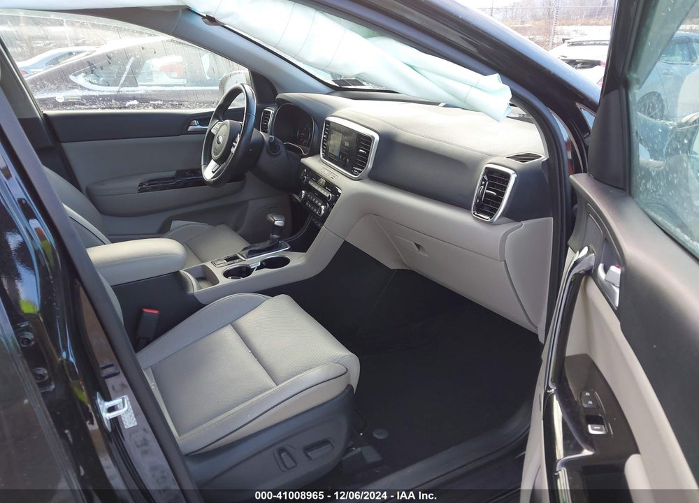 2020 KIA SPORTAGE EX VIN: KNDPNCAC5L7721162