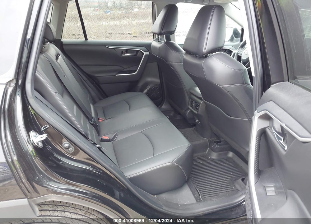 2023 TOYOTA RAV4 XLE PREMIUM VIN: 2T3A1RFV8PC336947