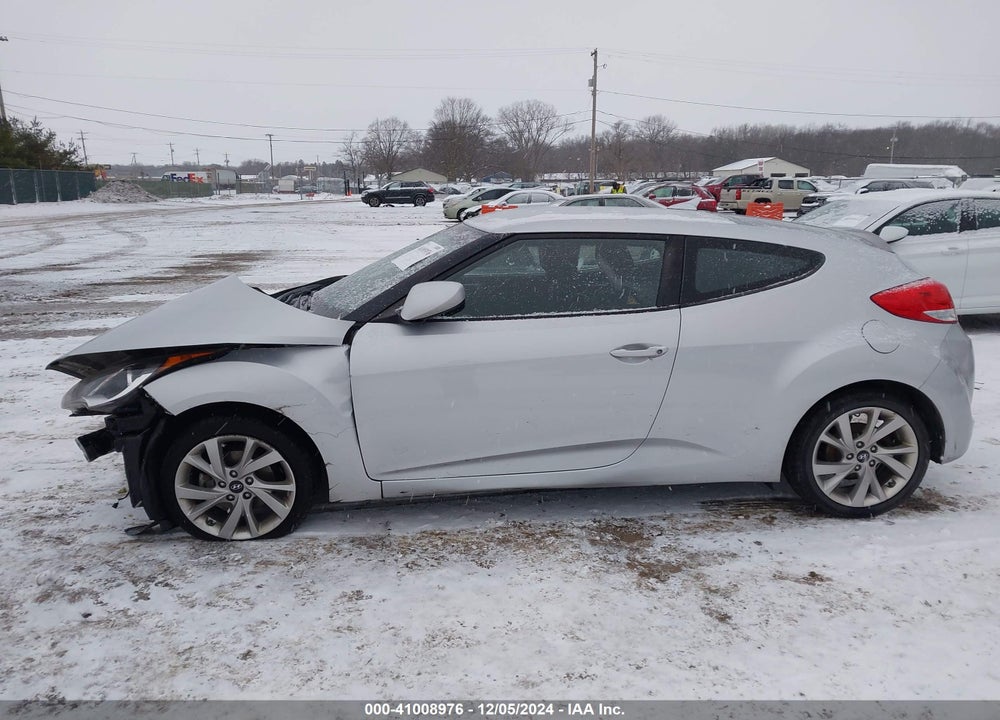 2017 HYUNDAI VELOSTER VIN: KMHTC6AD1HU304799