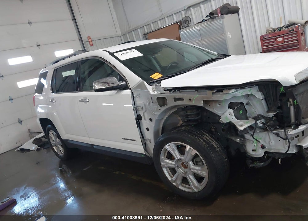 2017 GMC TERRAIN SLT VIN: 2GKFLUE33H6172820