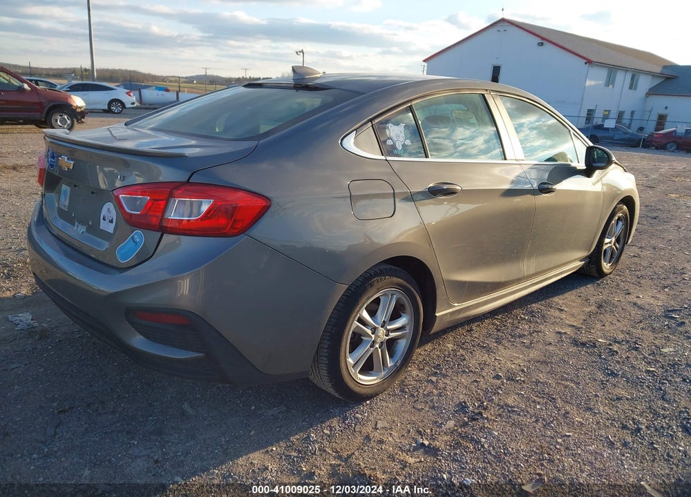 2017 CHEVROLET CRUZE LT AUTO VIN: 1G1BE5SM5H7142783
