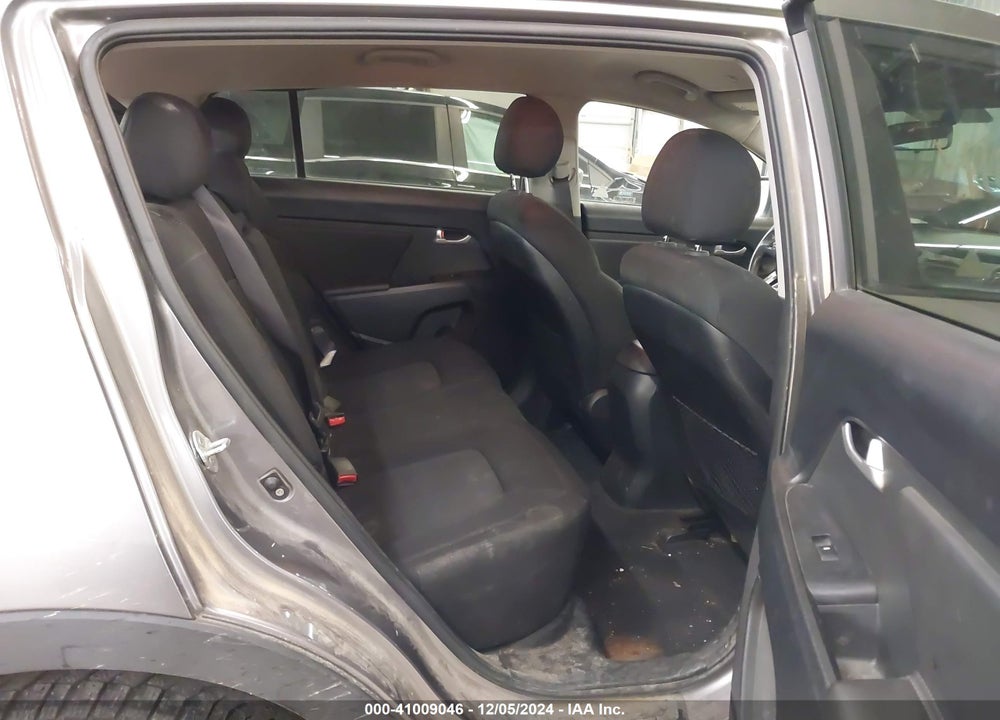 2011 KIA SPORTAGE LX VIN: KNDPB3A21B7082227