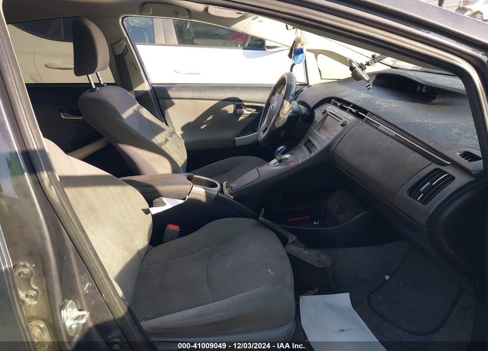 2015 TOYOTA PRIUS TWO VIN: JTDKN3DUXF0473759