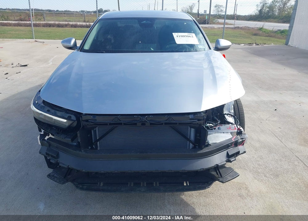 2024 HONDA ACCORD LX VIN: 1HGCY1F26RA069109