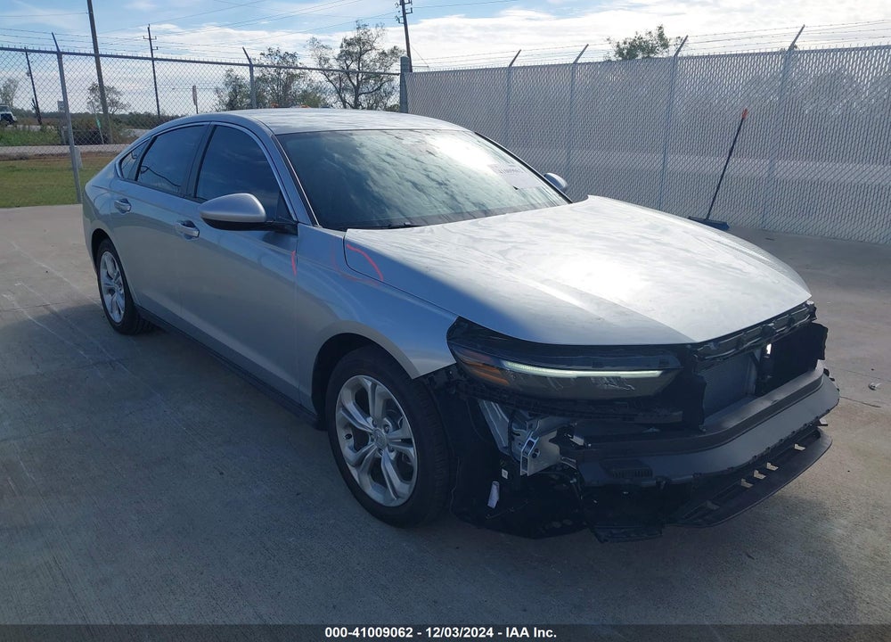 2024 HONDA ACCORD LX VIN: 1HGCY1F26RA069109