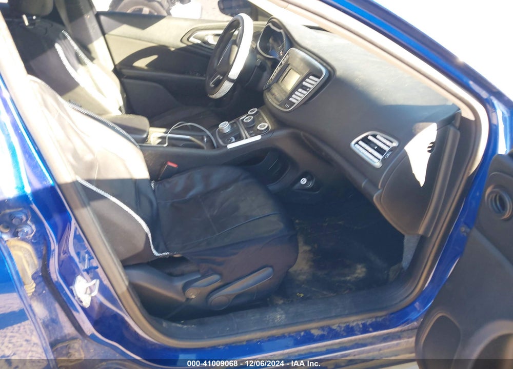 2015 CHRYSLER 200 LIMITED VIN: 1C3CCCAB6FN561051