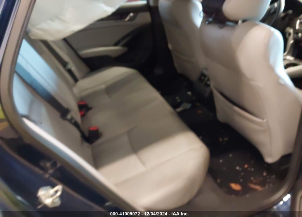 2018 HONDA ACCORD HYBRID TOURING VIN: 1HGCV3F92JA006045