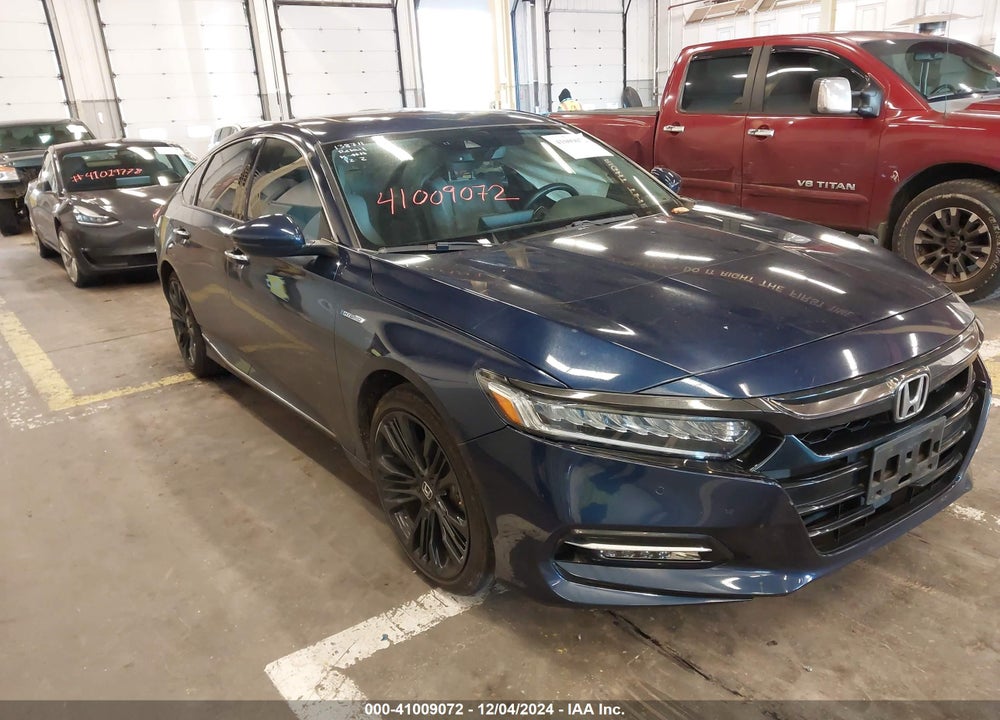 2018 HONDA ACCORD HYBRID TOURING VIN: 1HGCV3F92JA006045