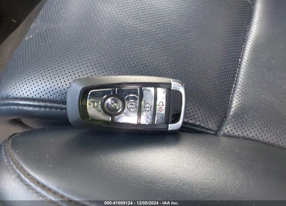 2022 LINCOLN NAVIGATOR STANDARD L VIN: 5LMJJ3NT9NEL08292