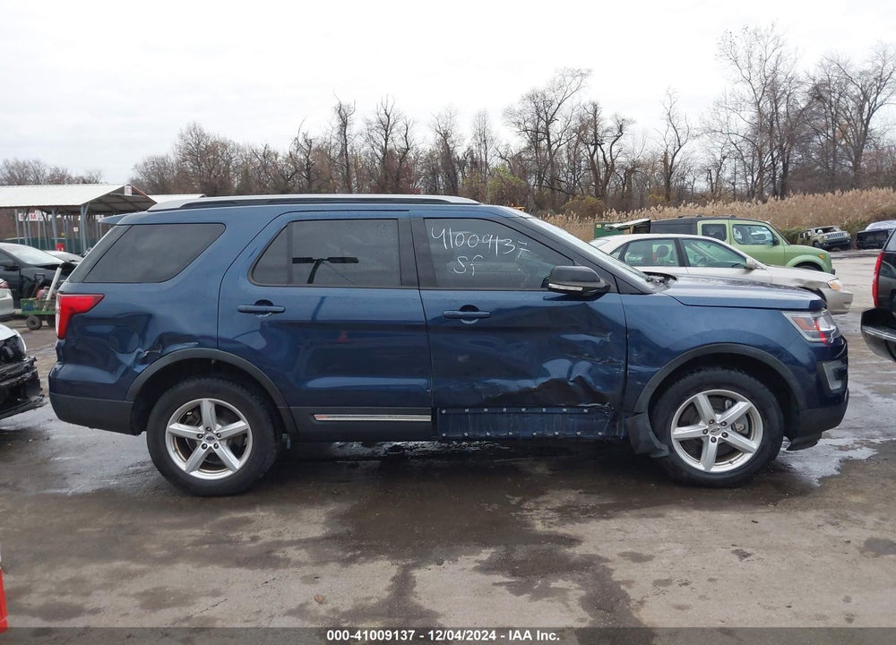 2017 FORD EXPLORER XLT VIN: 1FM5K8D86HGA72799