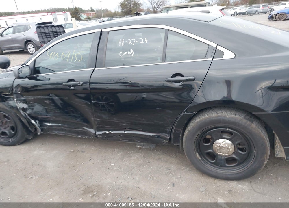 2013 FORD POLICE INTERCEPTOR VIN: 1FAHP2M81DG150857