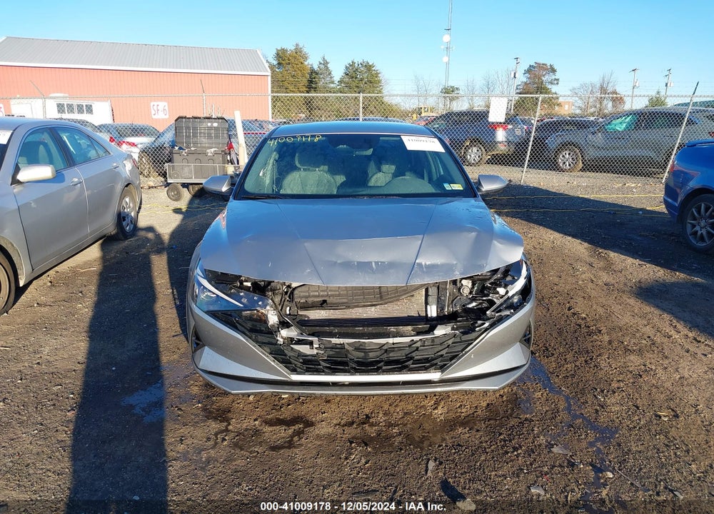 2022 HYUNDAI ELANTRA SEL VIN: 5NPLM4AG4NH059194