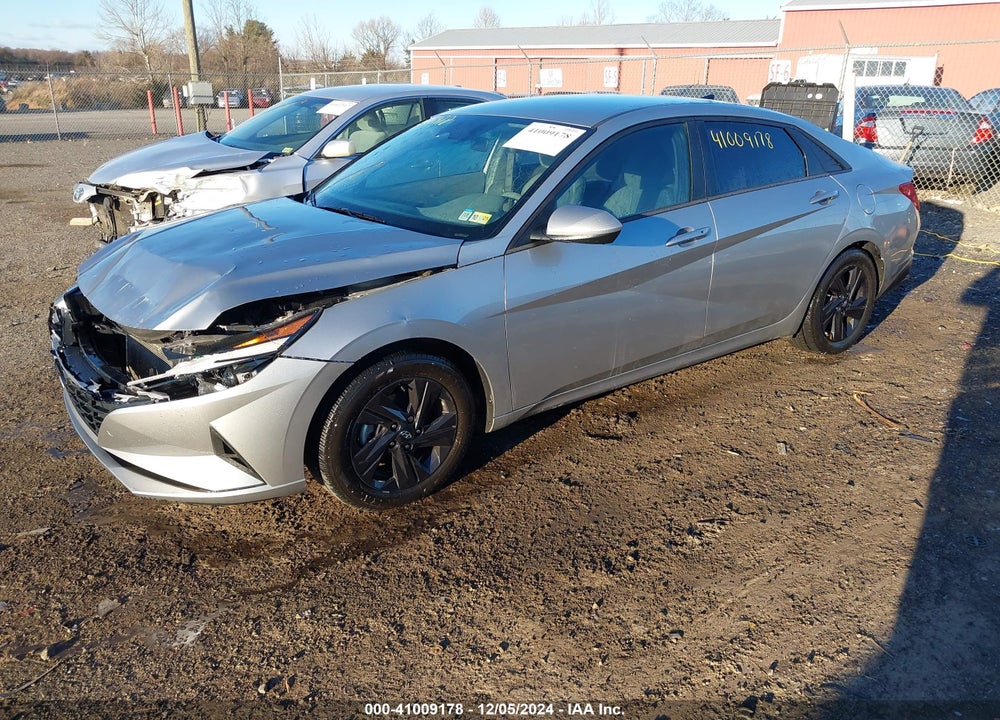 2022 HYUNDAI ELANTRA SEL VIN: 5NPLM4AG4NH059194