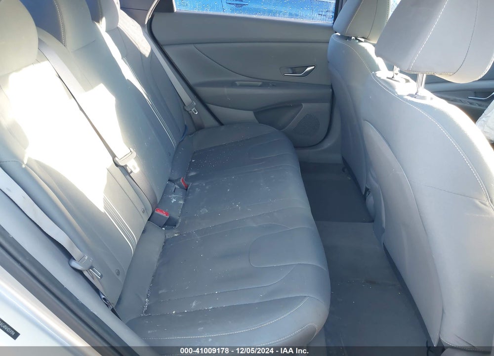 2022 HYUNDAI ELANTRA SEL VIN: 5NPLM4AG4NH059194