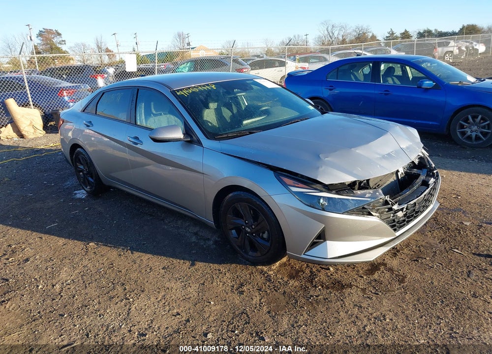2022 HYUNDAI ELANTRA SEL VIN: 5NPLM4AG4NH059194