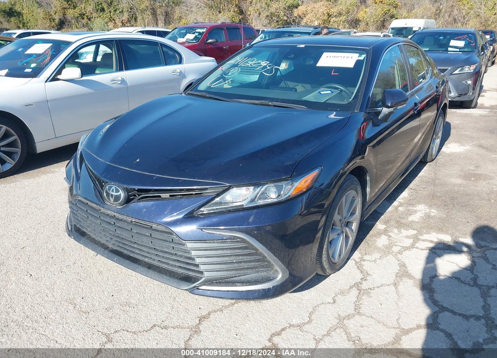 2022 TOYOTA CAMRY LE VIN: 4T1C11AK4NU658349