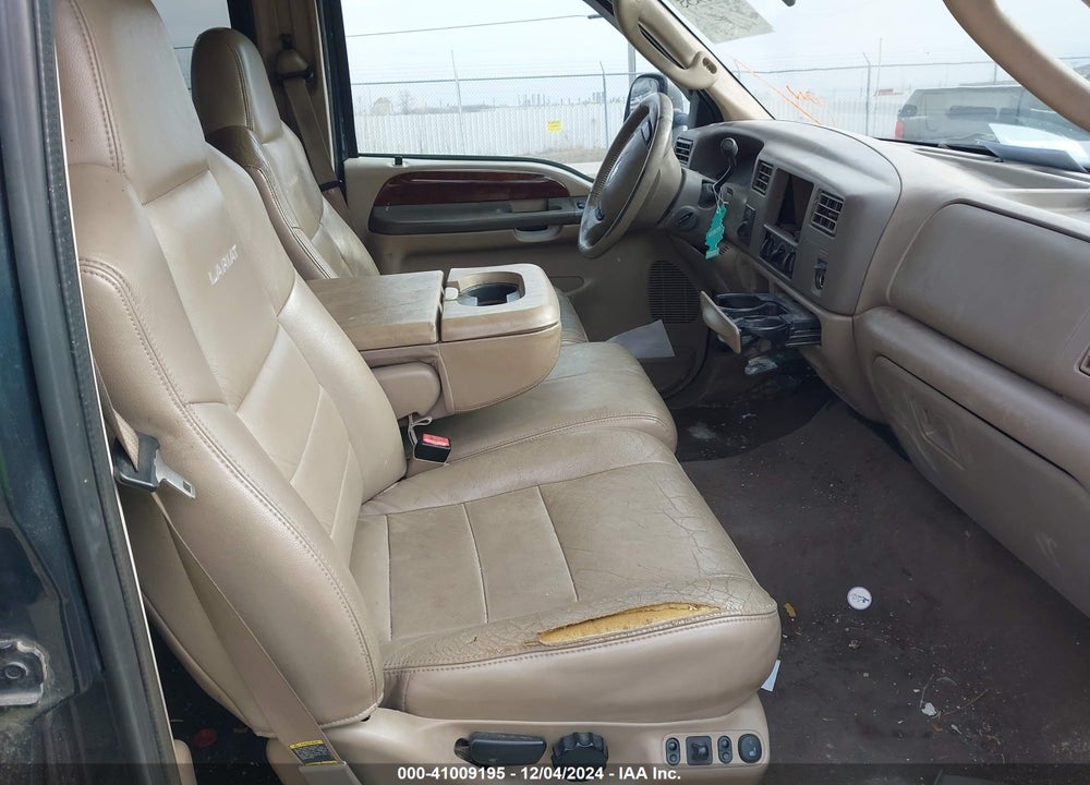2004 FORD F-350 LARIAT/XL/XLT VIN: 1FTSW31P54EC10011
