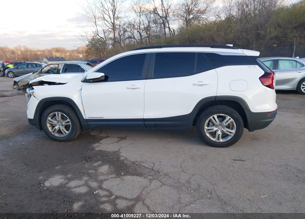 2022 GMC TERRAIN AWD SLE VIN: 3GKALTEV7NL103853
