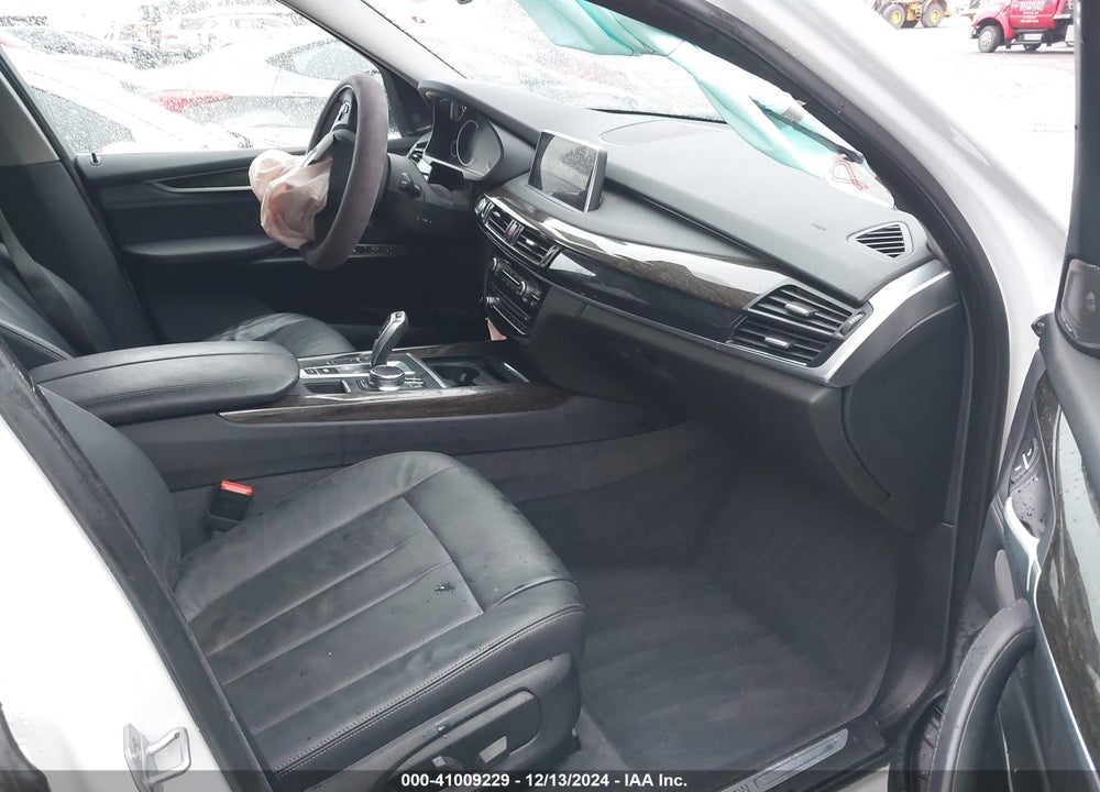 2018 BMW X5 XDRIVE35I VIN: 5UXKR0C54J0X88805