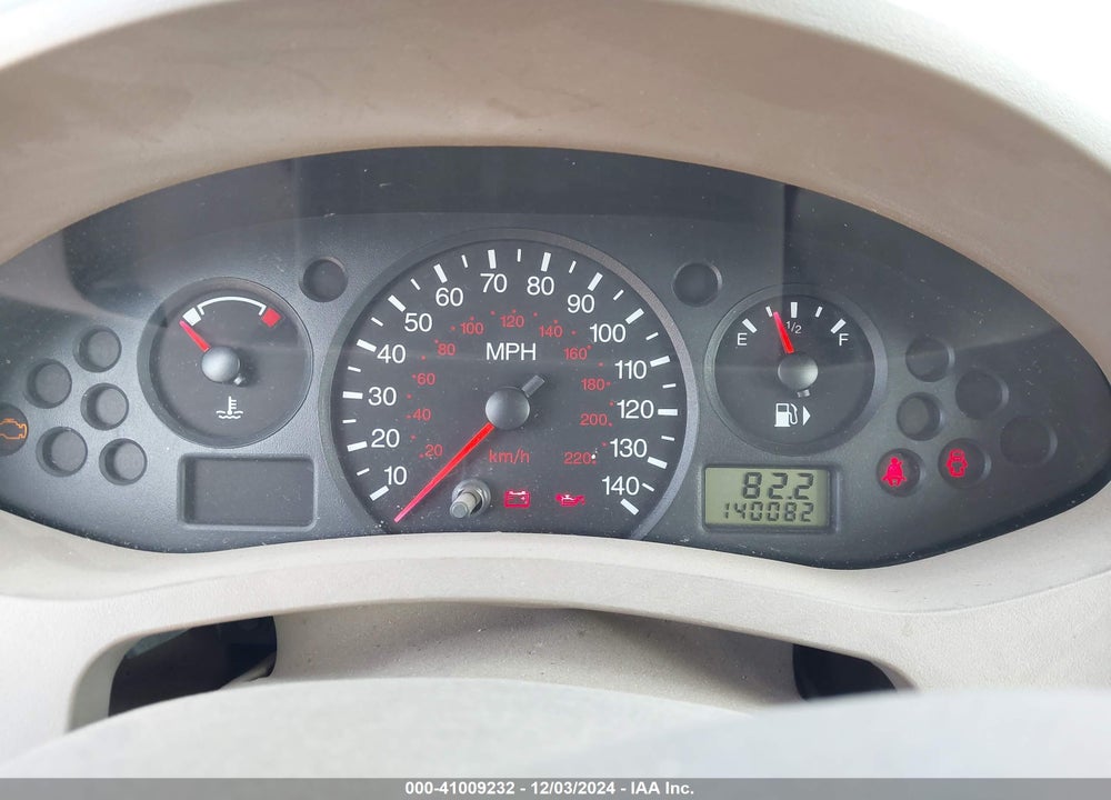 2005 FORD FOCUS ZX4 VIN: 1FAFP34N85W109376