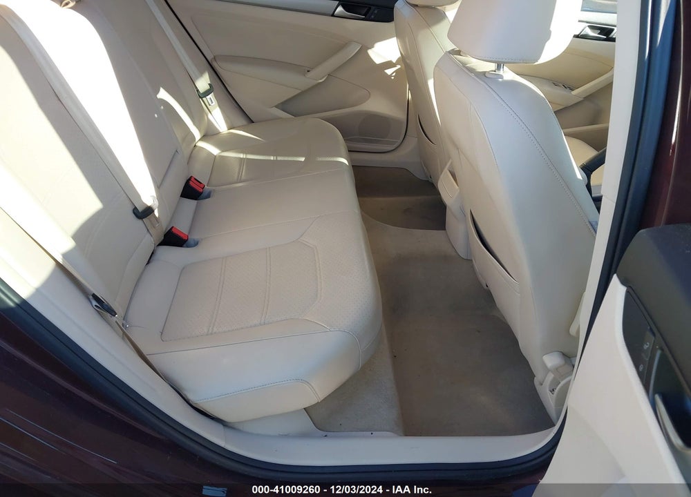 2014 VOLKSWAGEN PASSAT 1.8T WOLFSBURG EDITION VIN: 1VWAT7A33EC058264