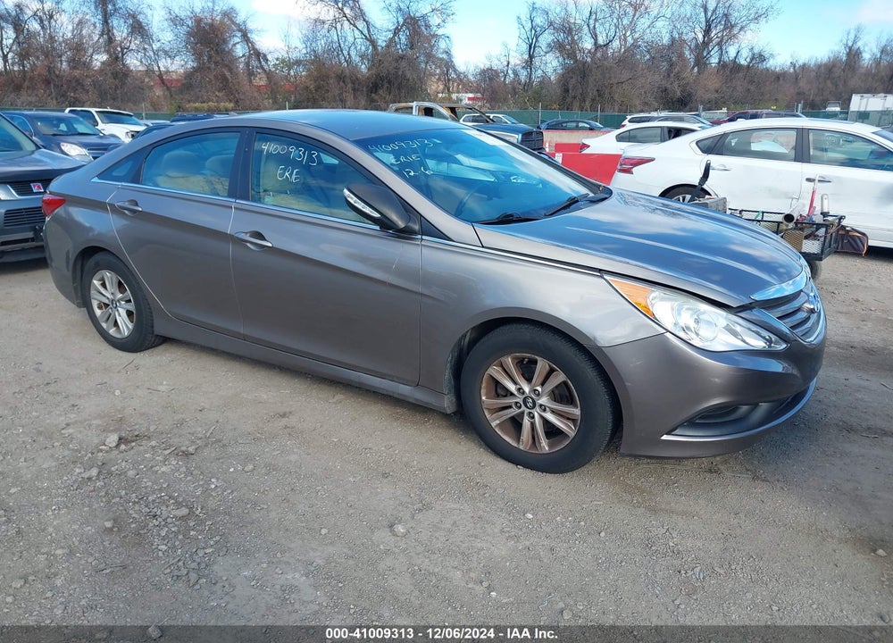2014 HYUNDAI SONATA GLS VIN: 5NPEB4AC8EH921912