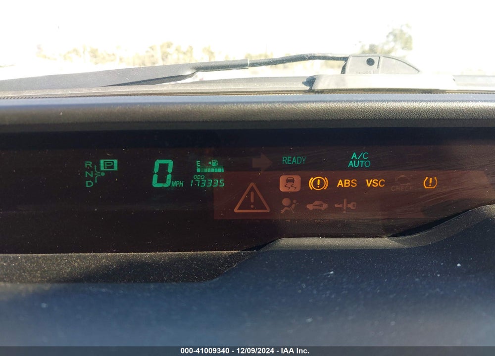 2008 TOYOTA PRIUS TOURING VIN: JTDKB20U087732259