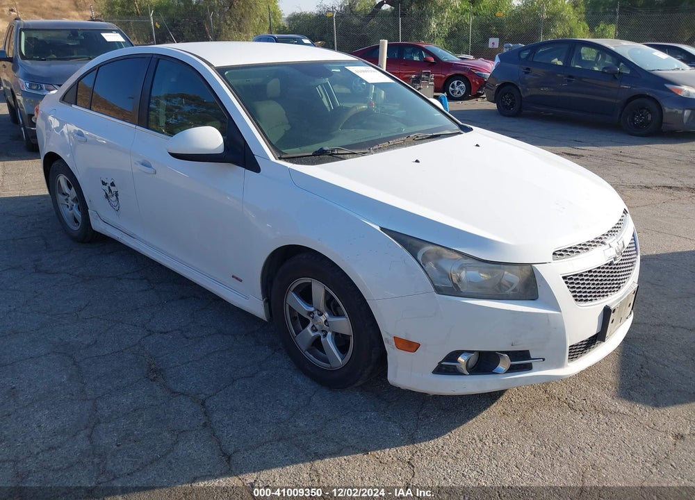 2014 CHEVROLET CRUZE 1LT AUTO VIN: 1G1PC5SB2E7481748