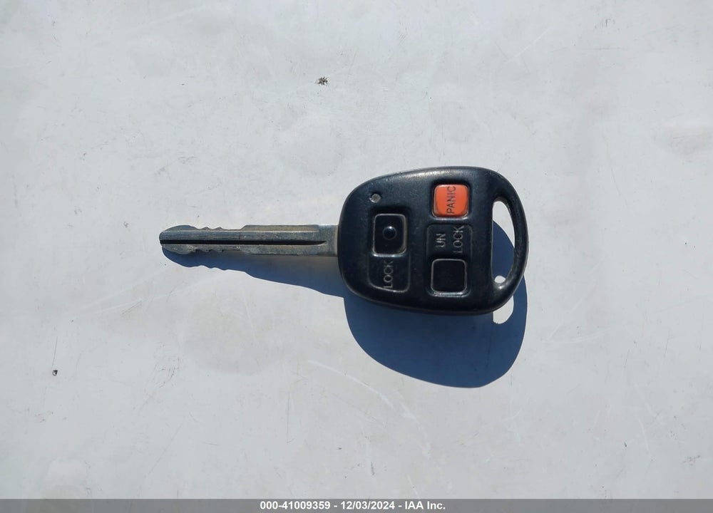 2010 TOYOTA FJ CRUISER VIN: JTEBU4BF4AK084623