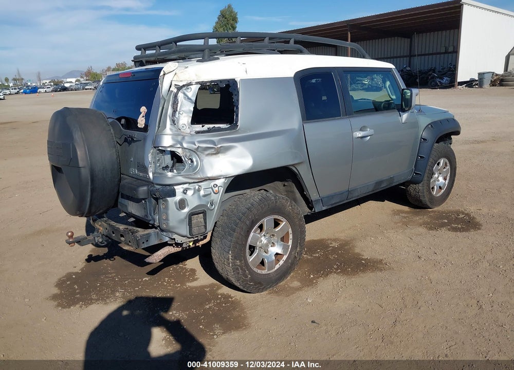 2010 TOYOTA FJ CRUISER VIN: JTEBU4BF4AK084623