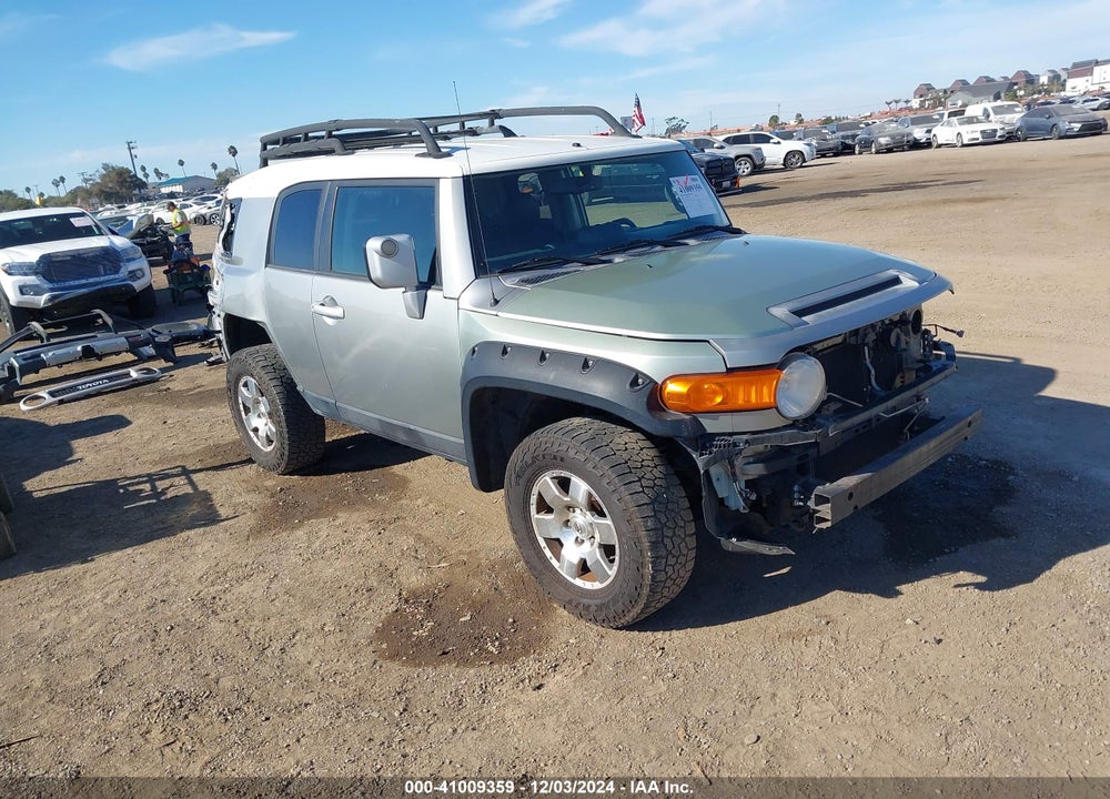2010 TOYOTA FJ CRUISER VIN: JTEBU4BF4AK084623