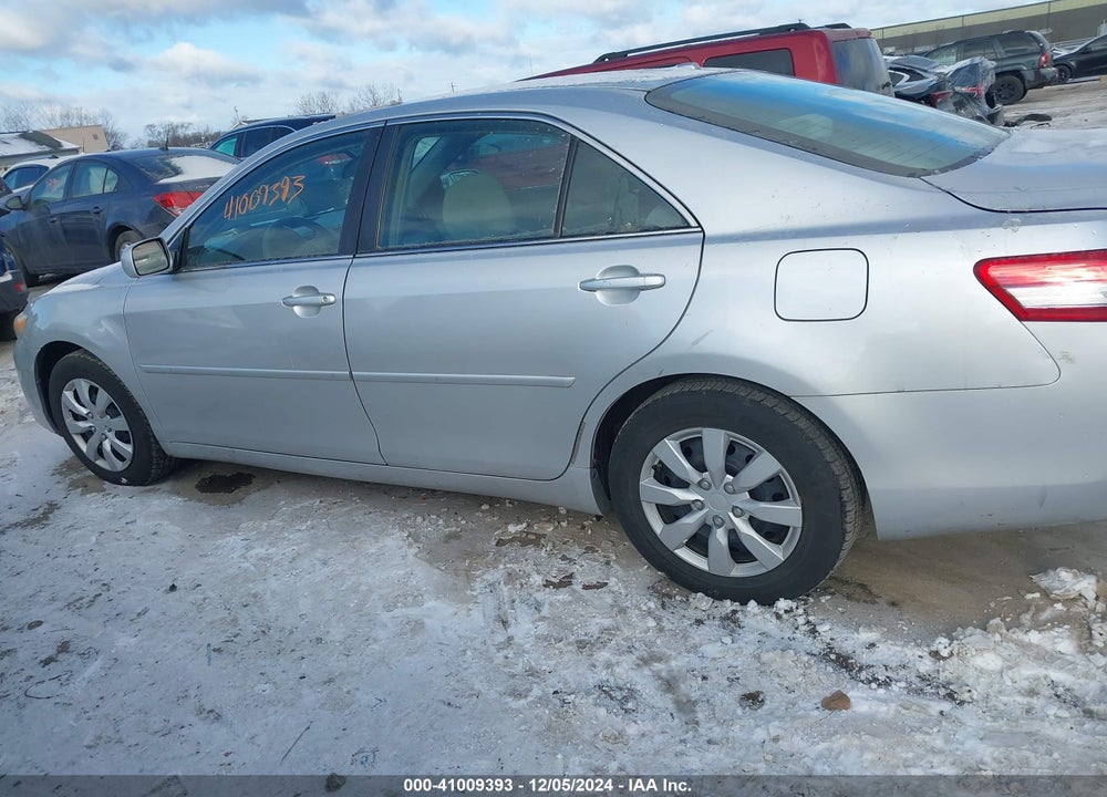 2010 TOYOTA CAMRY LE VIN: 4T1BF3EK7AU074475