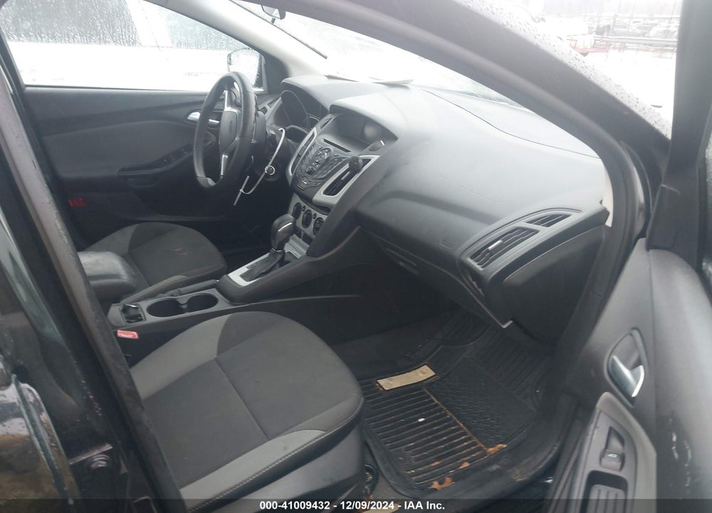 2013 FORD FOCUS SE VIN: 1FADP3F21DL288855