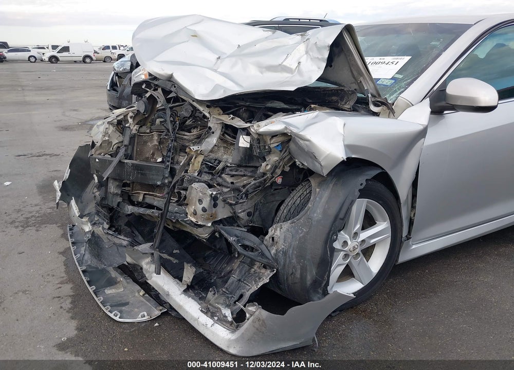 2013 TOYOTA CAMRY SE VIN: 4T1BF1FK5DU214112