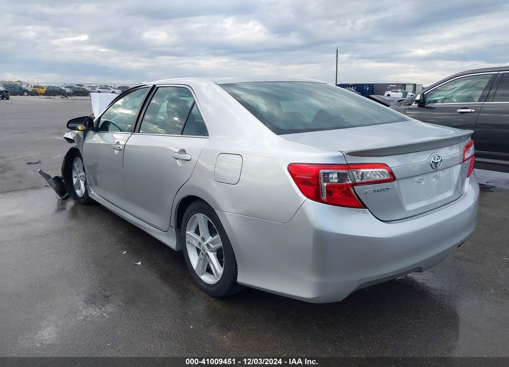 2013 TOYOTA CAMRY SE VIN: 4T1BF1FK5DU214112
