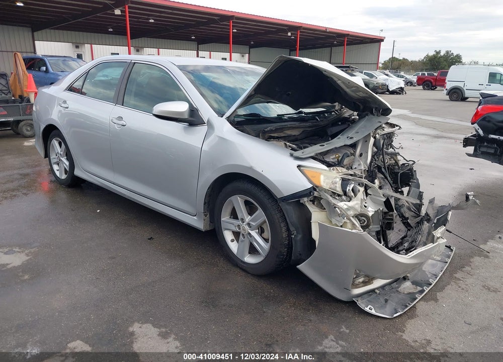 2013 TOYOTA CAMRY SE VIN: 4T1BF1FK5DU214112