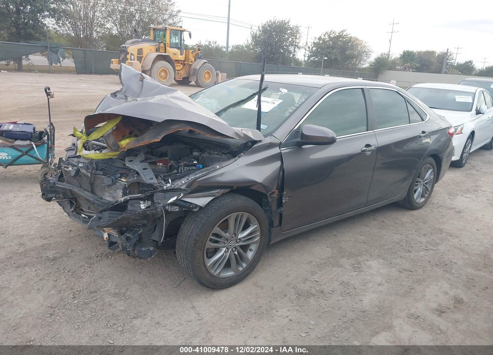 2015 TOYOTA CAMRY SE VIN: 4T1BF1FK1FU040896