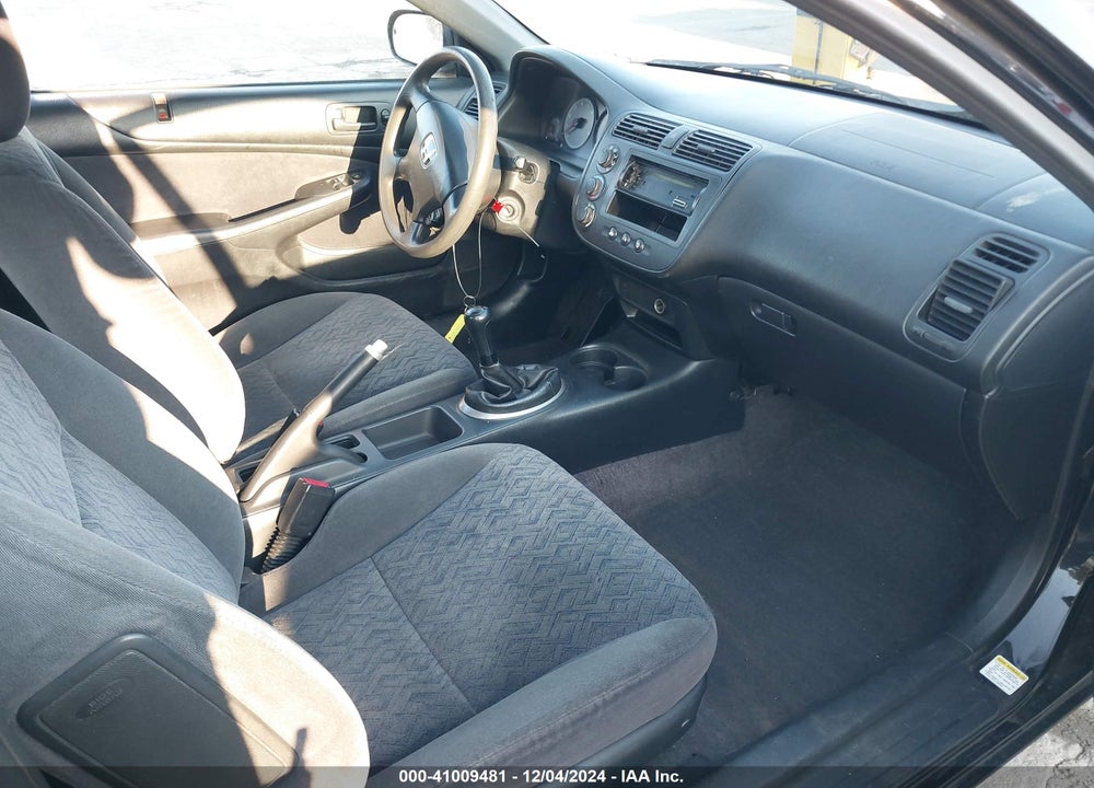 2001 HONDA CIVIC LX VIN: 1HGEM21531L062915