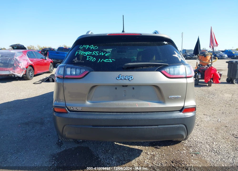 2019 JEEP CHEROKEE LATITUDE VIN: 1C4PJLCBXKD382303