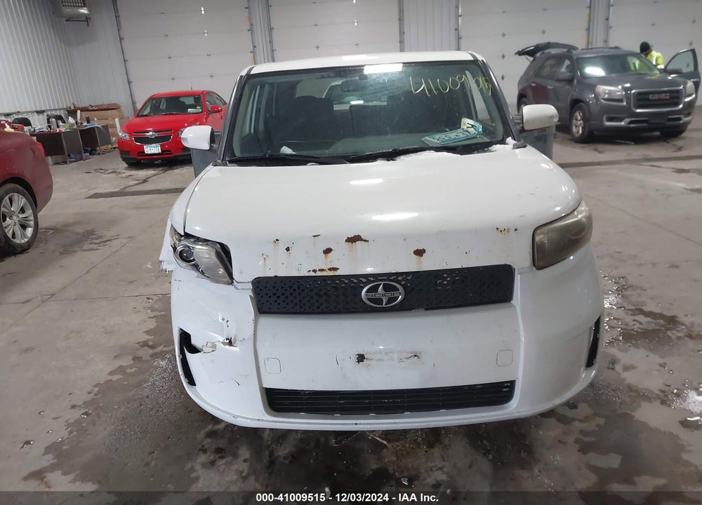 2008 SCION XB VIN: JTLKE50E181024093