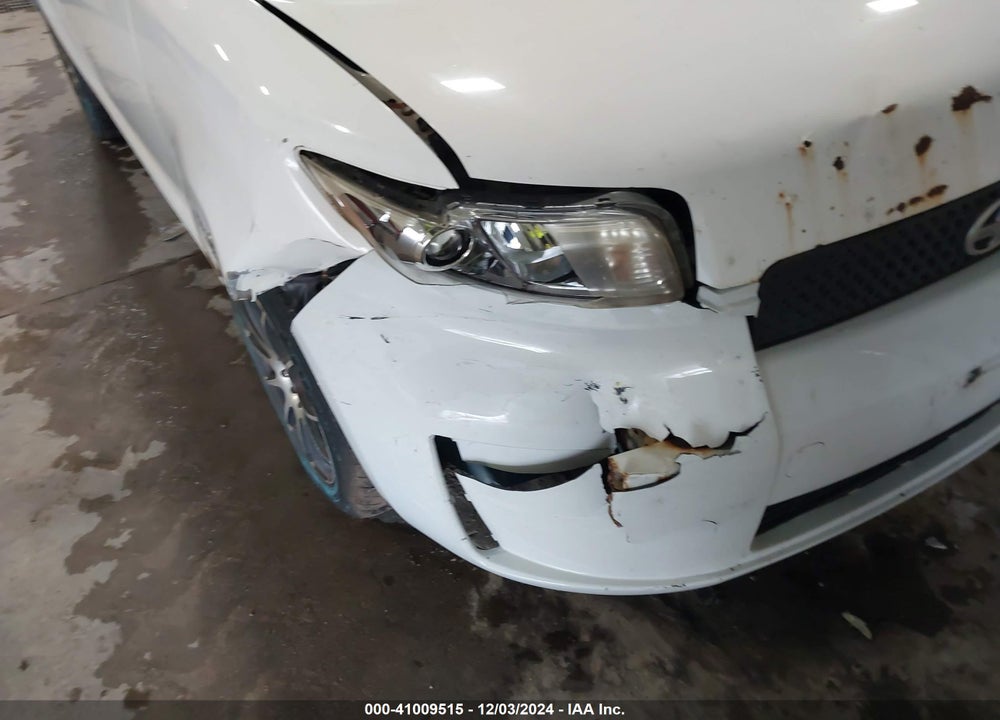 2008 SCION XB VIN: JTLKE50E181024093