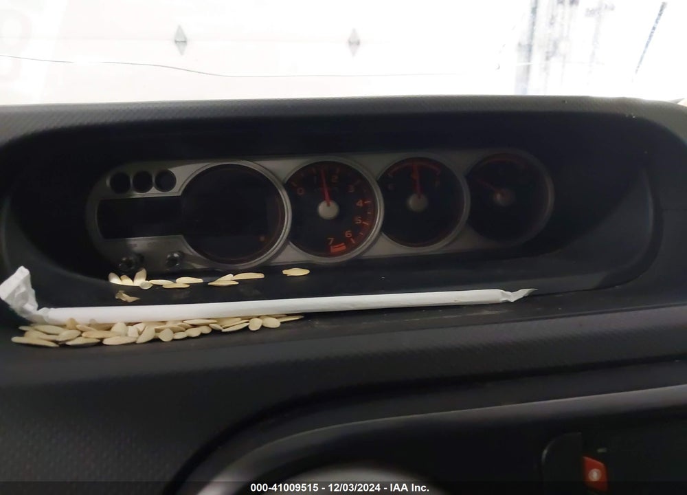 2008 SCION XB VIN: JTLKE50E181024093