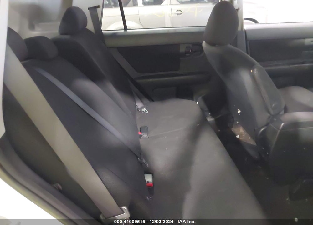 2008 SCION XB VIN: JTLKE50E181024093