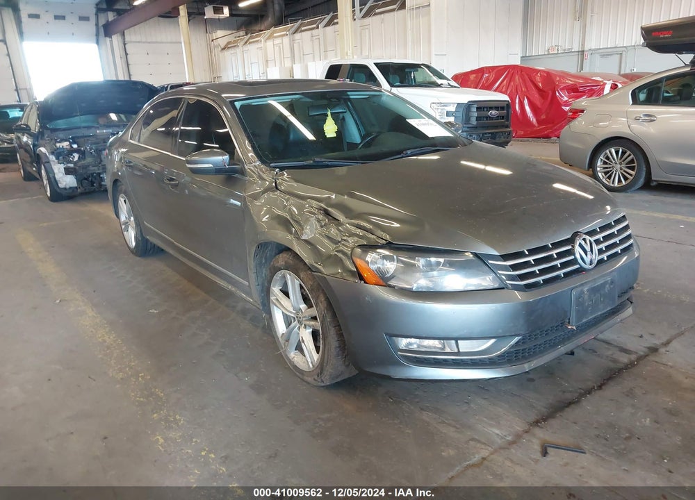 2014 VOLKSWAGEN PASSAT 2.0L TDI SEL PREMIUM VIN: 1VWCN7A33EC098766