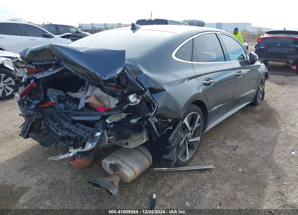 2023 HYUNDAI SONATA VIN: KMHL44J2XPA290711