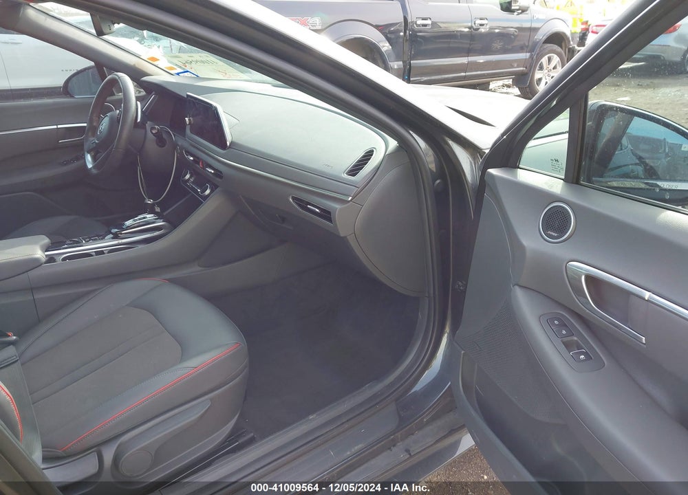 2023 HYUNDAI SONATA VIN: KMHL44J2XPA290711