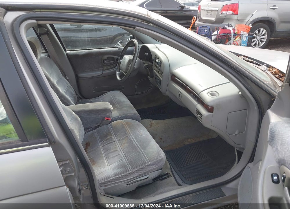 1996 CHEVROLET LUMINA VIN: 2G1WL52M6T1151246