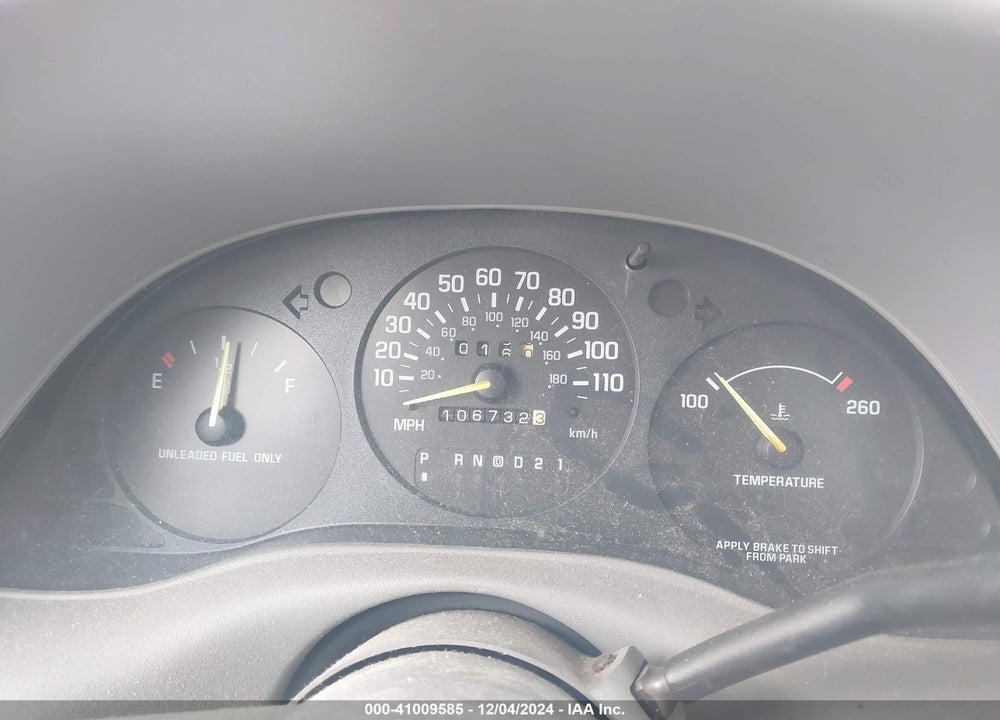 1996 CHEVROLET LUMINA VIN: 2G1WL52M6T1151246